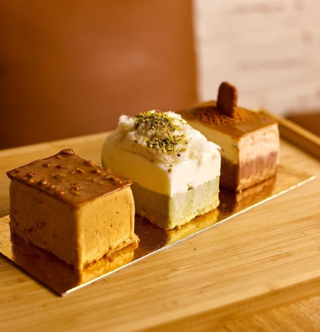 Gelato cakes in Cairo 