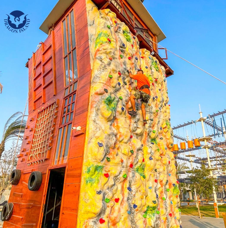 adventure Egypt - climbing wall