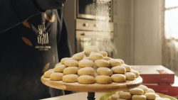 25 متجراً لأفضل أصناف كحك العيد في القاهرة