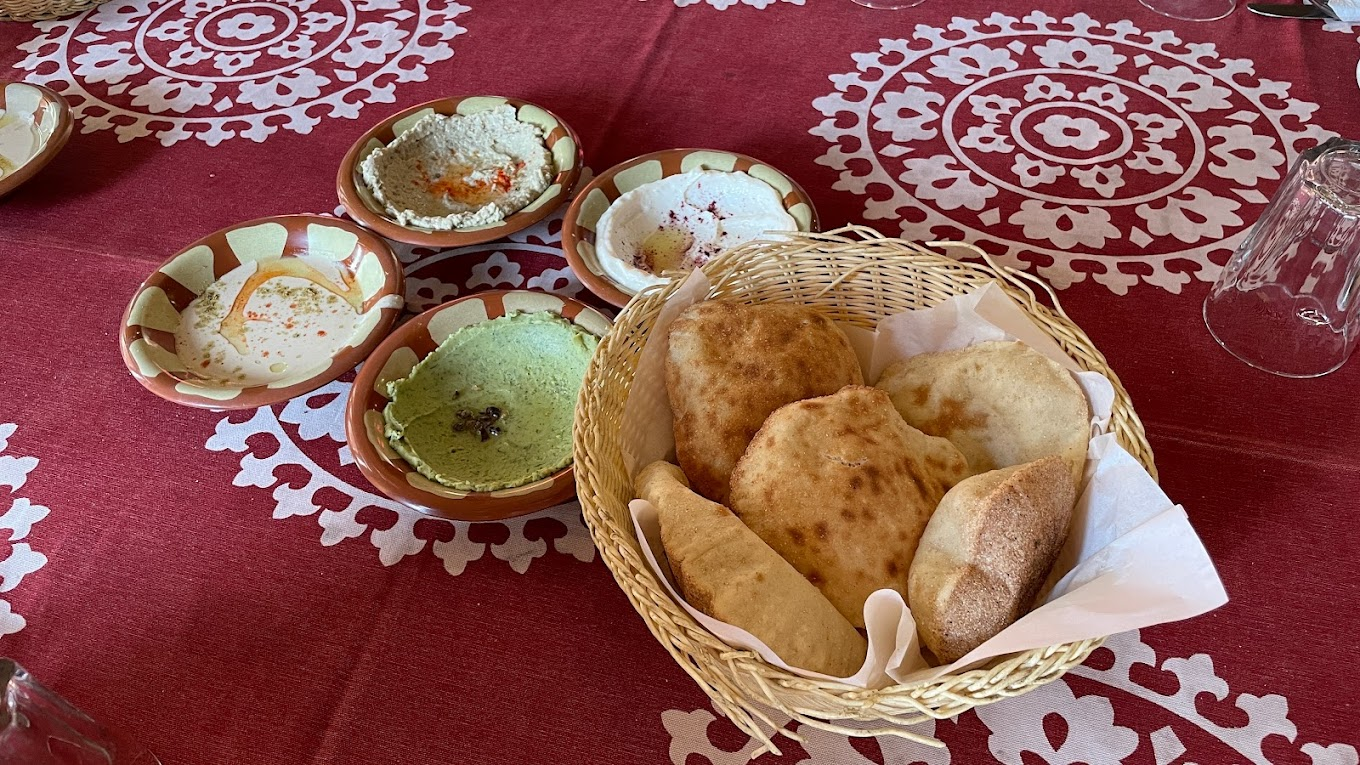 citadel cairo restaurant - breakfast with a view